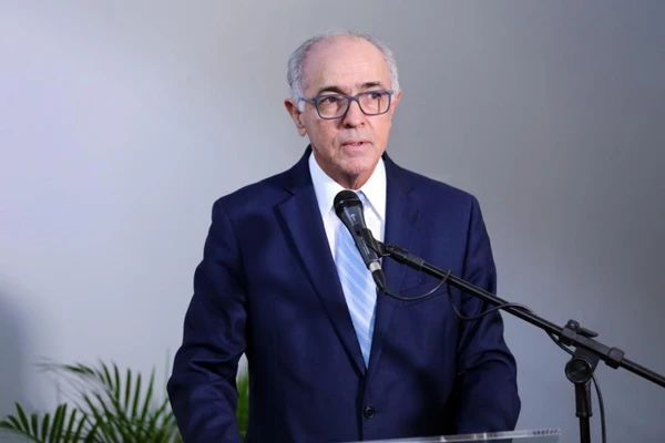 ALELUIA DESISTE DE CANDIDATURA AO GOVERNO DA BAHIA PARA APOIAR ACM NETO