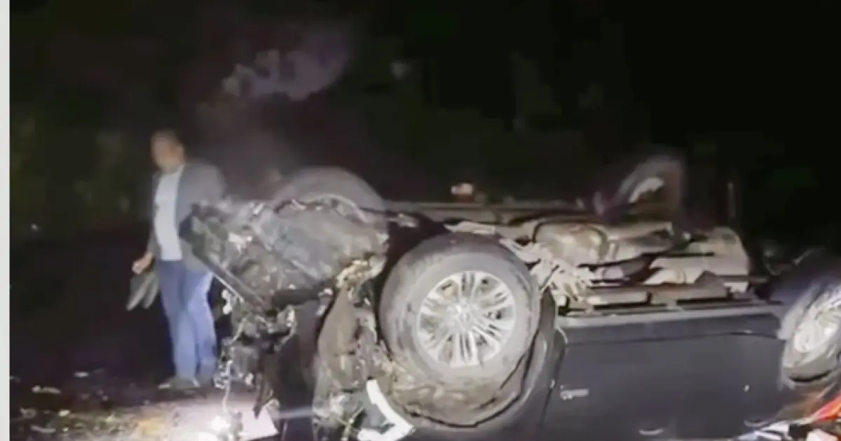 ACIDENTE NA ESTRADA: CARRO DO DEPUTADO SAMUEL JÚNIOR CAPOTA NO INTERIOR DA BAHIA
