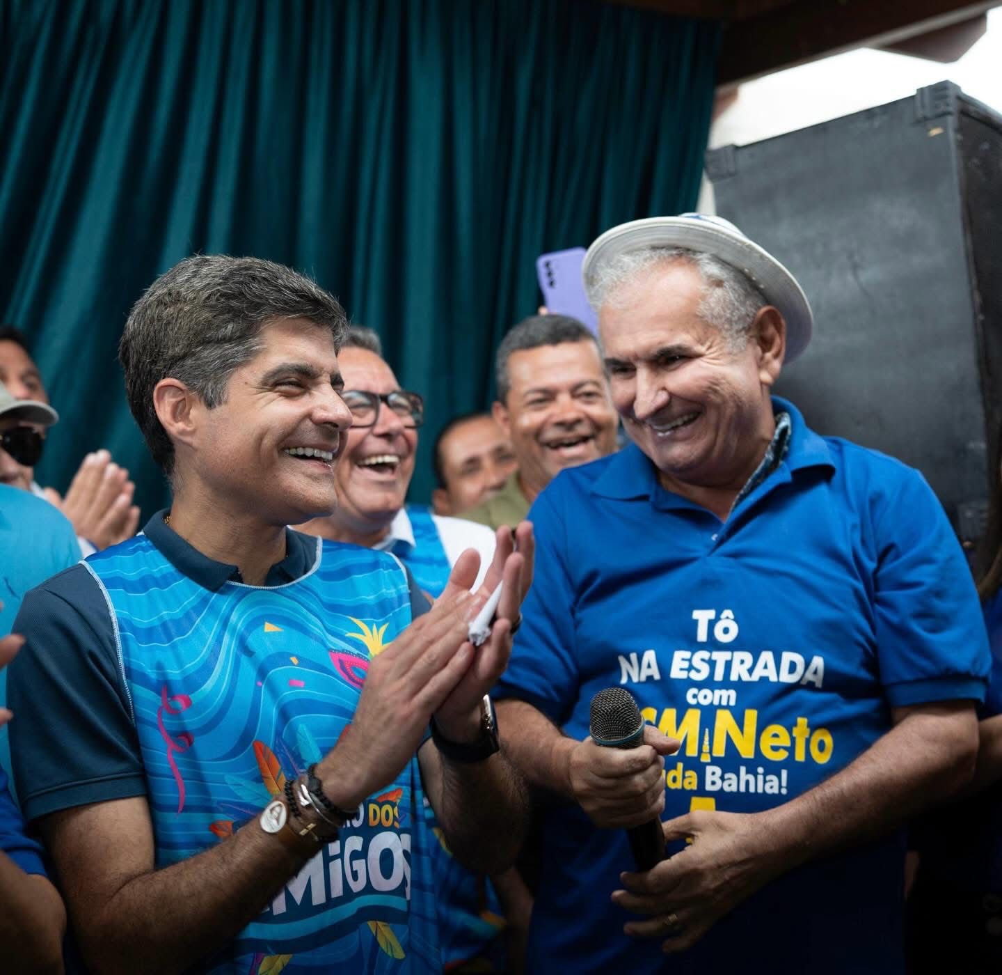 ACM NETO HOMENAGEIA ÂNGELO CORONEL E DESTACA AMIZADE DE MAIS DE DUAS DÉCADAS