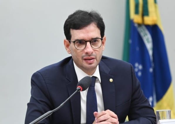 COMISSÃO APRESENTA CRONOGRAMA PARA VOTAÇÃO DO FIM DA ESCALA 6×1