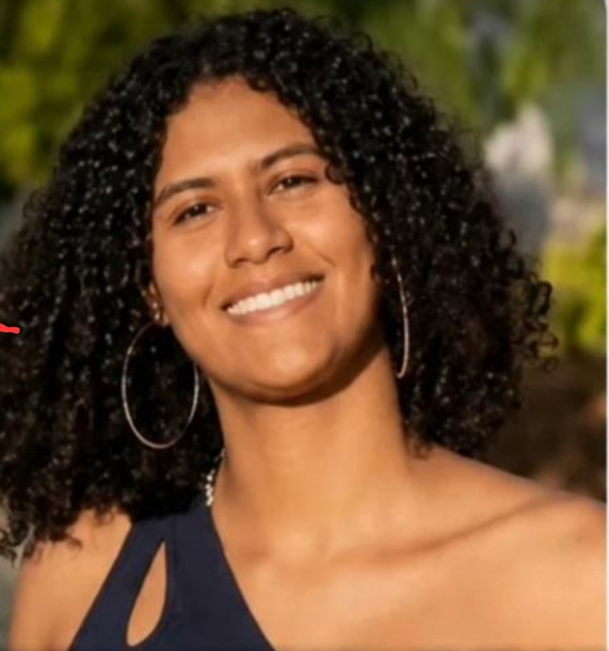 JOVEM DE 18 ANOS É ENCONTRADA MORTA DENTRO DE CASA EM JACOBINA/BA.