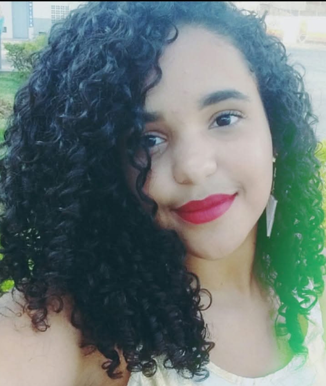 RÉU É CONDENADO A 30 ANOS POR FEMINICÍDIO COM 33 GOLPES DE FACA.