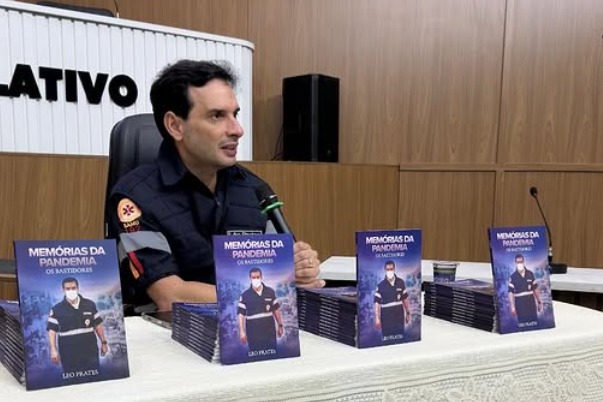 Lançamento de livro em Irecê resgata bastidores da pandemia e emociona público