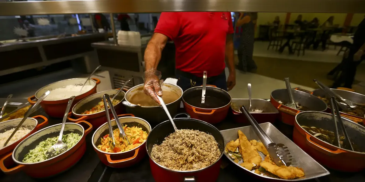 SENADO APROVA MUDANÇA QUE PODE AFETAR RESTAURANTES E SUPERMERCADOS
