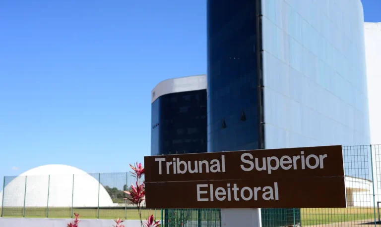 TSE reafirma que uso de templos religiosos em campanhas pode caracterizar abuso de poder político