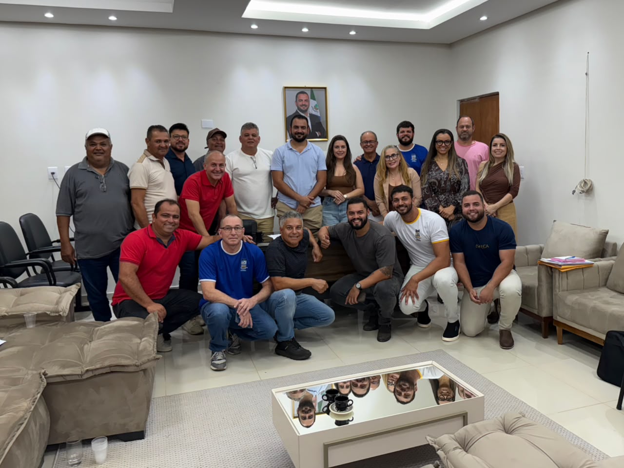 IBIPEBA: PREFEITO RHALBER AMORIM REÚNE COM OS SECRETÁRIOS MUNICIPAIS