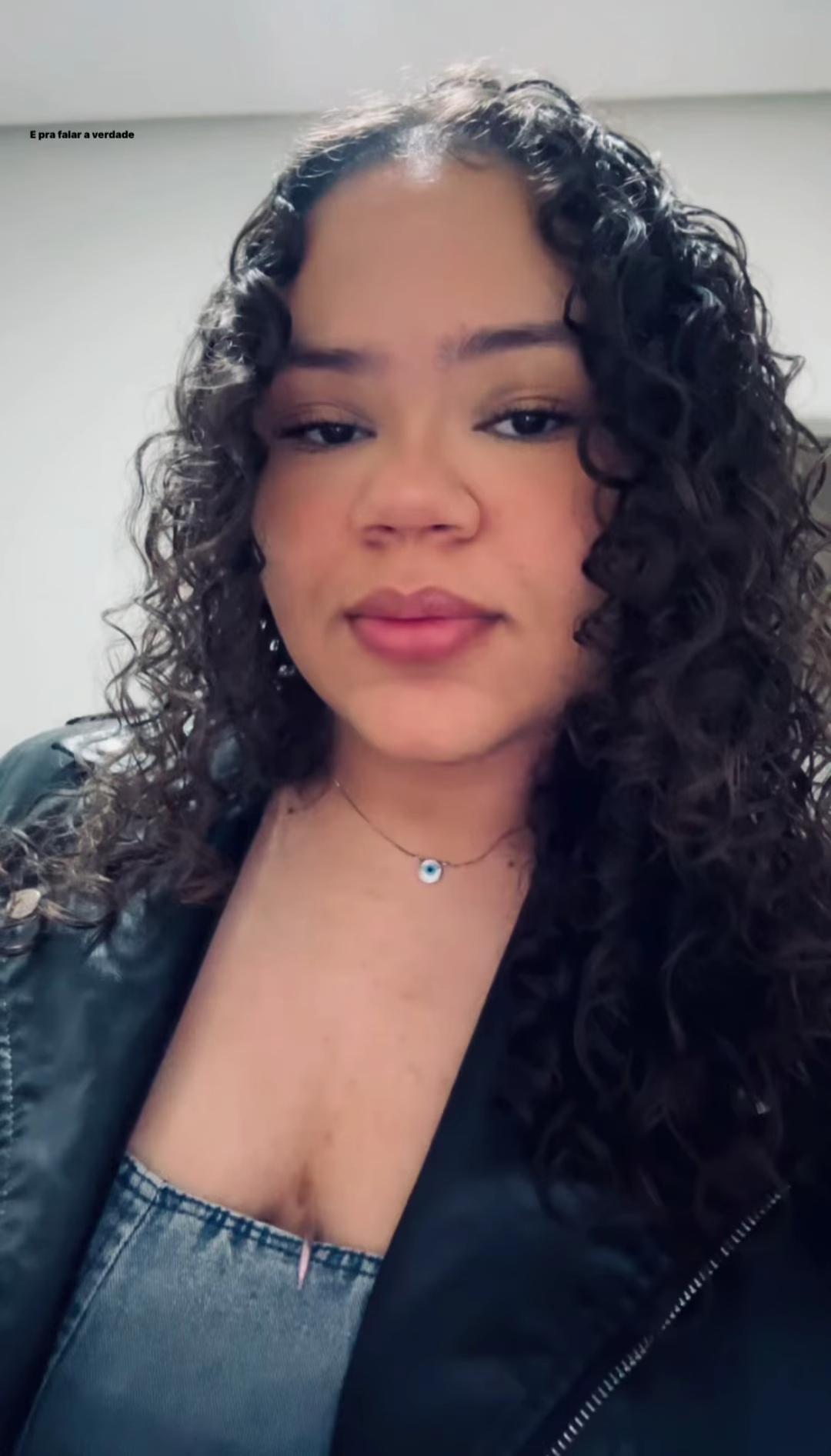 COMOÇÃO EM IBIPEBA: ESTUDANTE JÚLIA ROCHA MORRE APÓS ACIDENTE COM ÔNIBUS ESCOLAR
