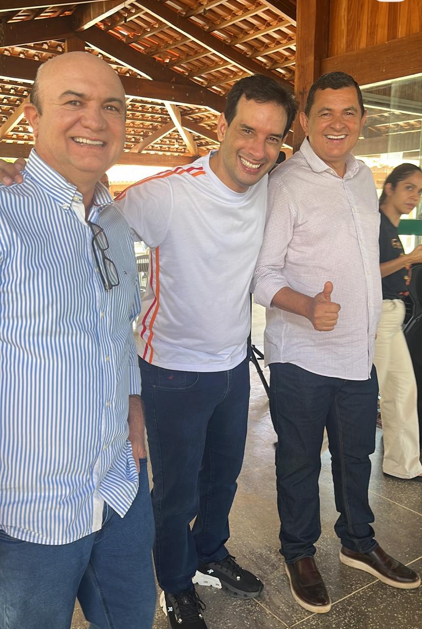 DEPUTADO FEDERAL LÉO PRATES LIBERA MAIS R$ 500 MIL E TOTALIZA R$ 1 MILHÃO PARA A SAÚDE DE LAPÃO
