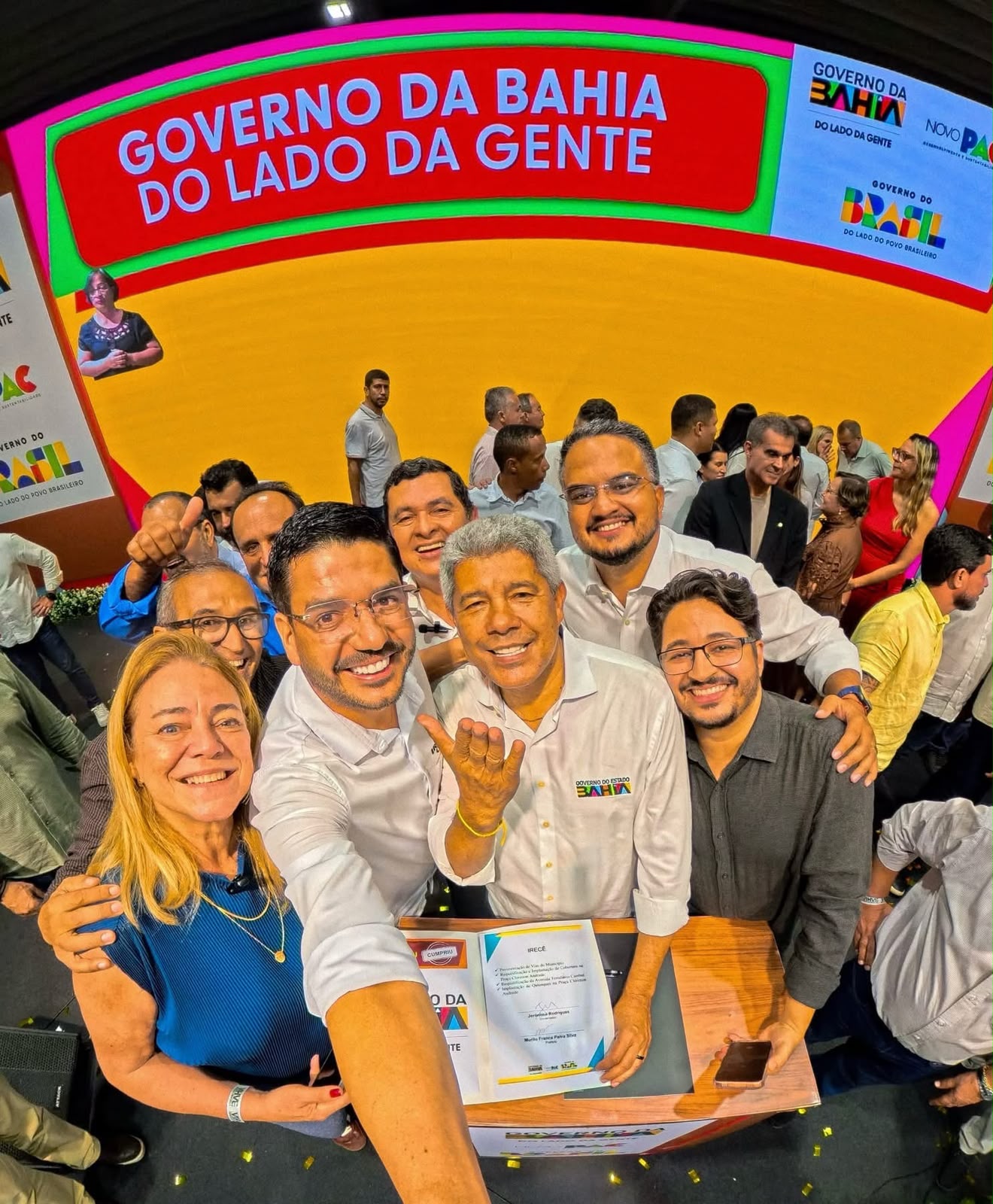 PREFEITO MURILO ASSINA CONVÊNIOS COM JERÔNIMO E GARANTE INVESTIMENTOS PARA IRECÊ