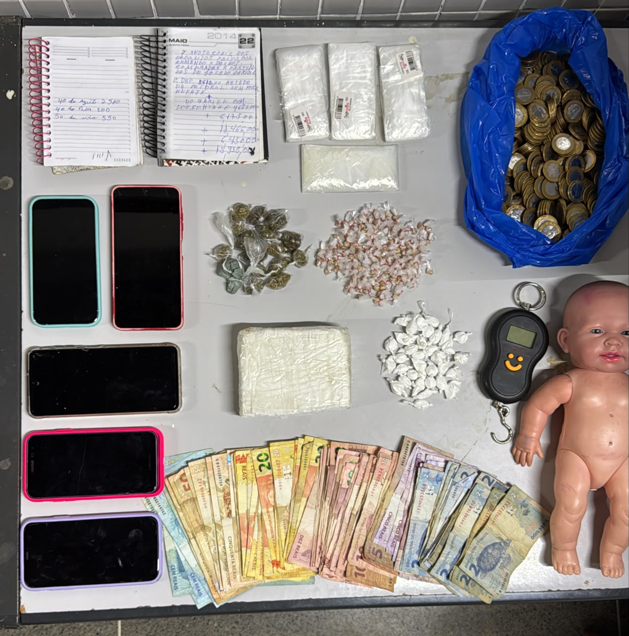 đšđ PMBA APREENDE DROGAS E CONDUZ INDIVĂDUOS EM IRECĂ
