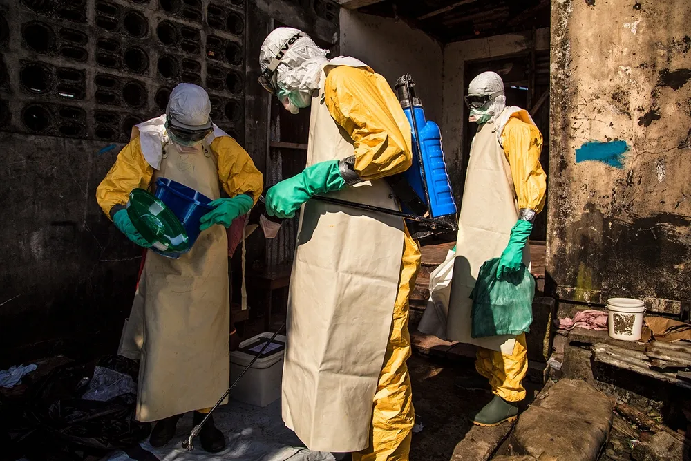 EBOLA PODE CHEGAR AO BRASIL? ENTENDA O RISCO EM MEIO AO NOVO SURTO DA DOENÇA