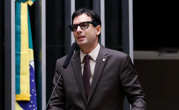 ‘ACREDITO QUE O SENADO DARÁ A CELERIDADE QUE A SOCIEDADE PEDE’, DIZ RELATOR DA PEC DO FIM DA ESCALA 6X1