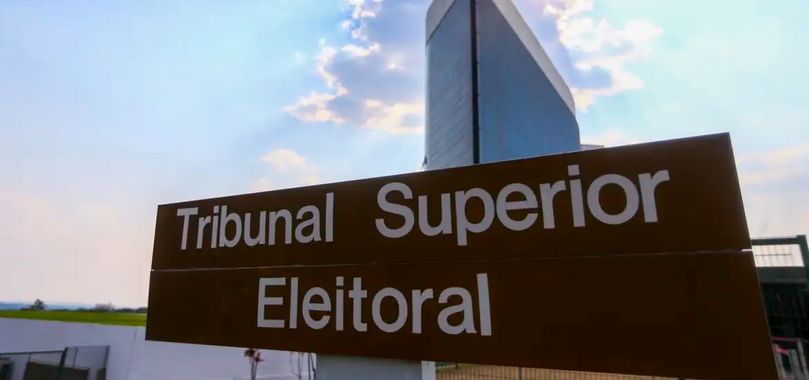 CONVENÇÕES PARTIDÁRIAS COMEÇAM NESTA SEGUNDA E OFICIALIZAM CANDIDATURAS PARA AS ELEIÇÕES DE 2026; ENTENDA.