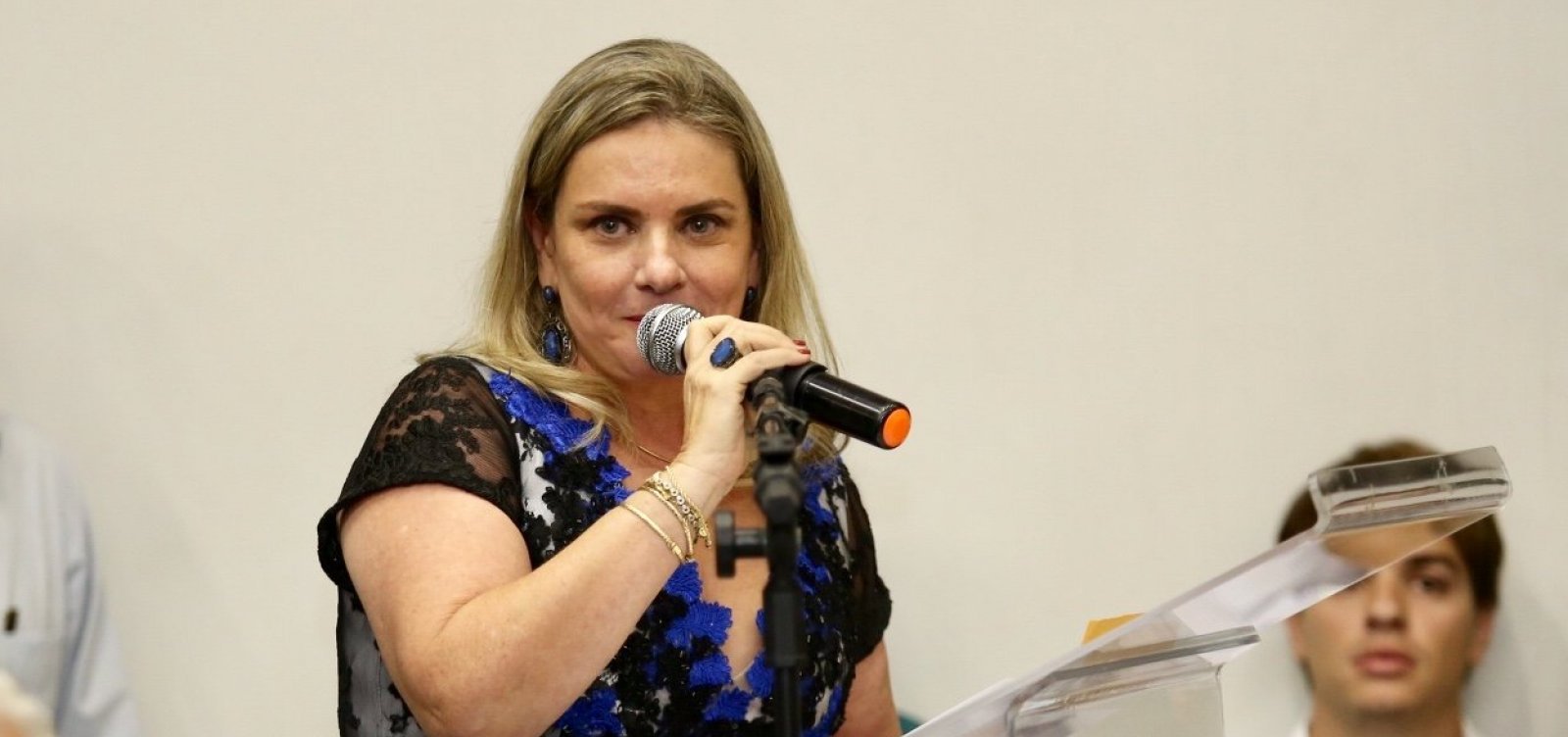 PRESIDENTE DA ALBA COMPRA KIT DE CONTRAESPIONAGEM POR R$ 600 MIL SEM LICITAÇÃO.