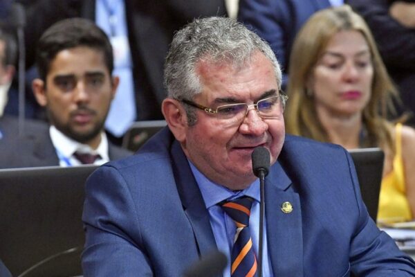 ÂNGELO CORONEL CONFIRMA CANDIDATURA AO SENADO E PROMETE AMPLIAR UTIS NA BAHIA.