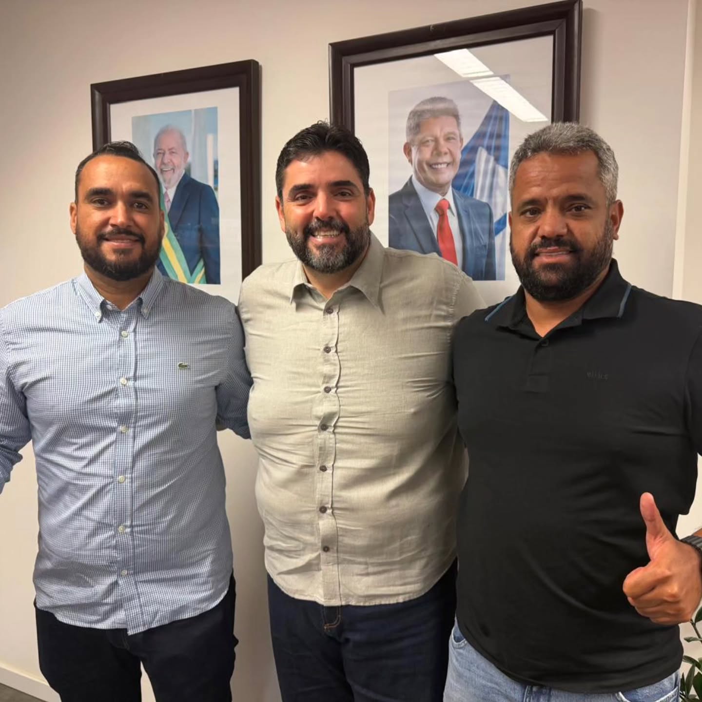 PREFEITO DE CENTRAL CUMPRE AGENDA EM SALVADOR E APRESENTA DEMANDAS DO MUNICÍPIO AO GOVERNO DA BAHIA.