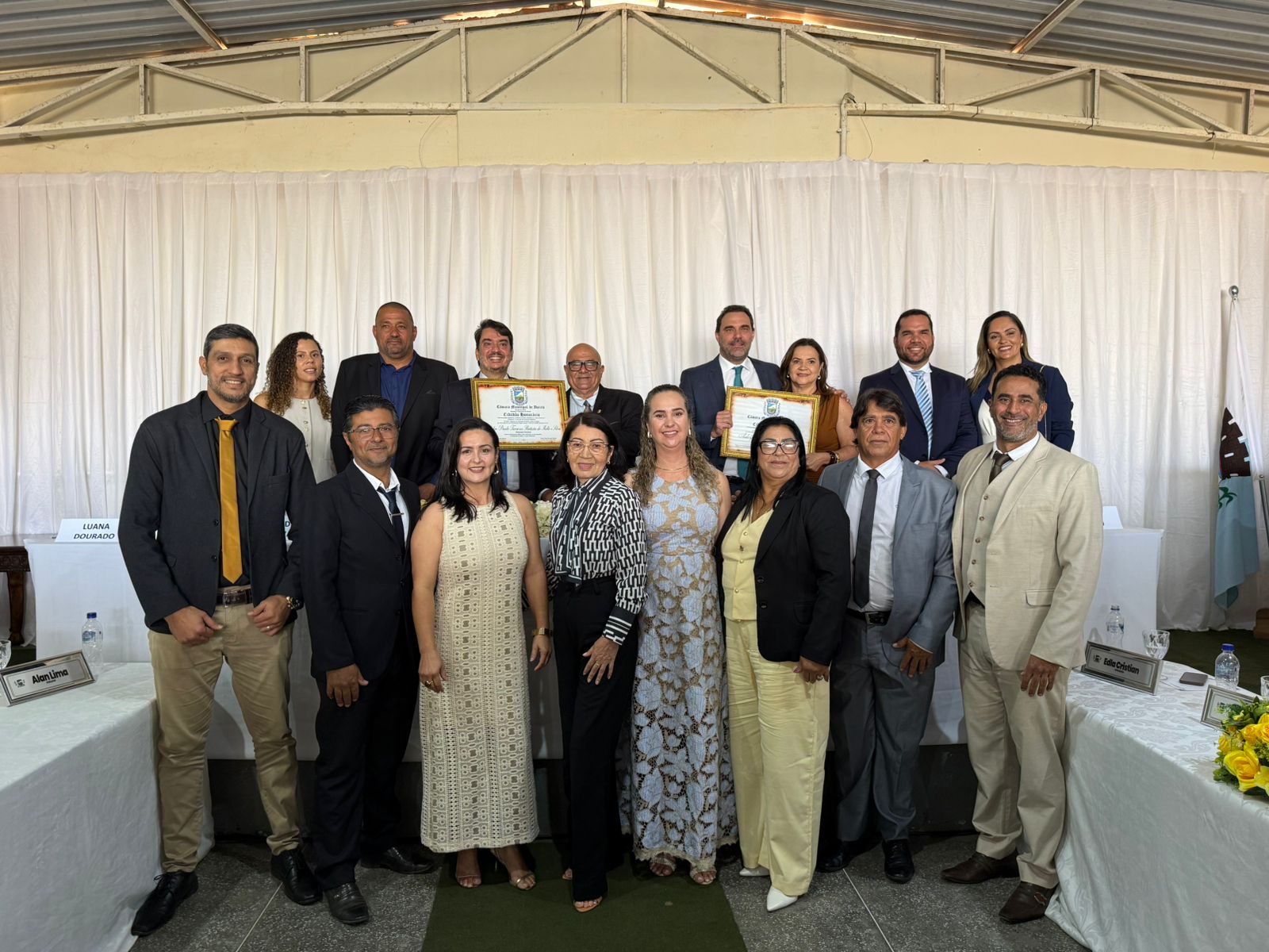 SESSÃO SOLENE HOMENAGEIA OS DEPUTADOS PEDRO TAVARES E ADOLFO VIANA COM TÍTULOS DE CIDADÃO HONORÁRIO DE IBITITÁ.