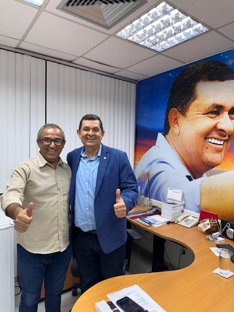 RICARDO RODRIGUES REGISTRA NOMEAÇÃO DE TERTINHO LIBÓRIO PARA A SECRETARIA DE INFRAESTRUTURA DE IRECÊ E REAFIRMA APOIO À GESTÃO MUNICIPAL.