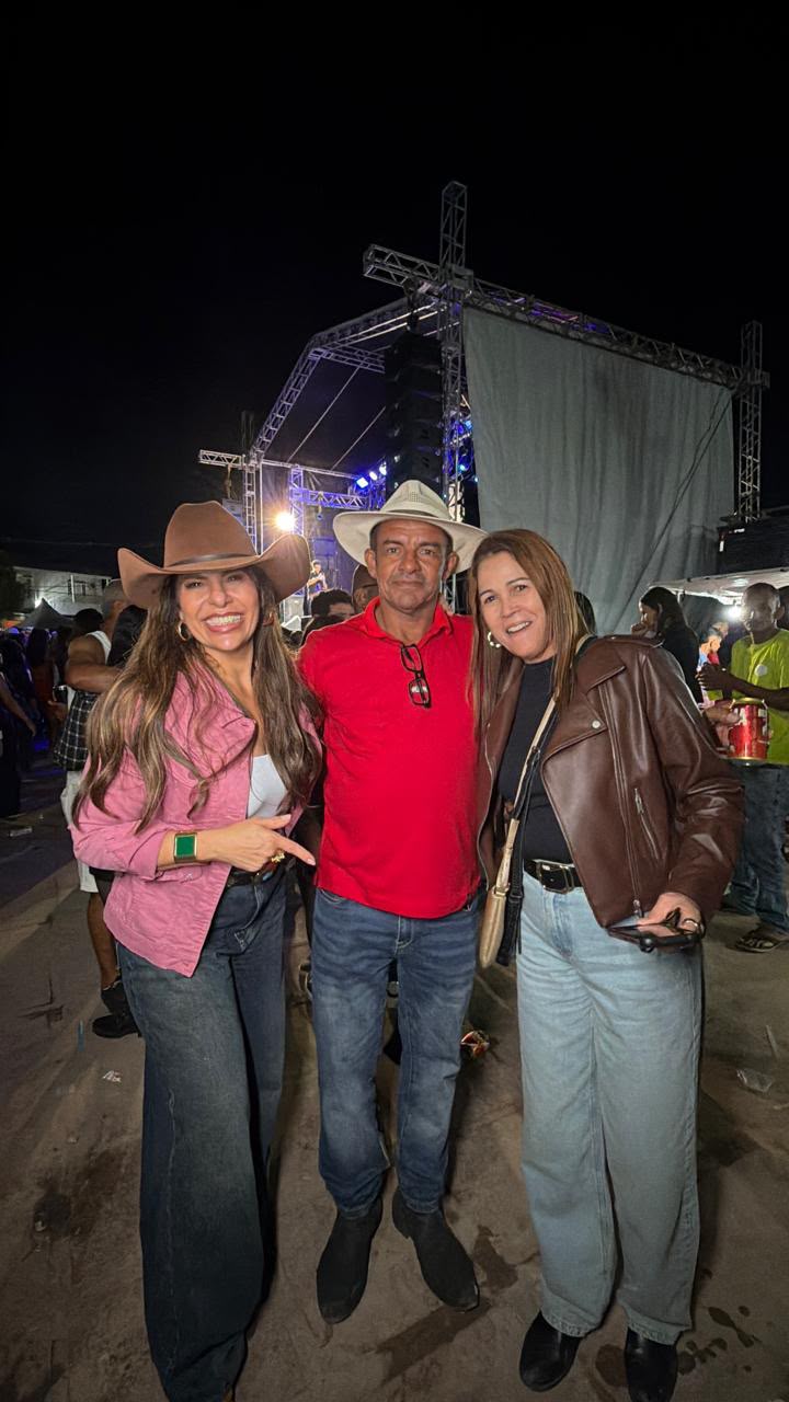ANIVERSÁRIO DE KÁTIA BACELAR MARCA DECLARAÇÃO DE APOIO DA PREFEITA DE JACOBINA E FORTALECE PRÉ-CANDIDATURA À ASSEMBLEIA LEGISLATIVA