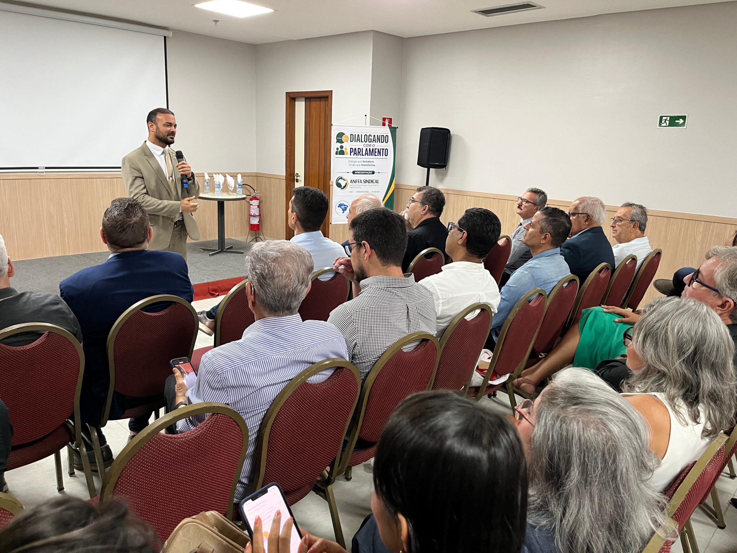 CAPITÃO ALDEN PARTICIPA DE EVENTO COM AUDITORES FISCAIS FEDERAIS AGROPECUÁRIOS.