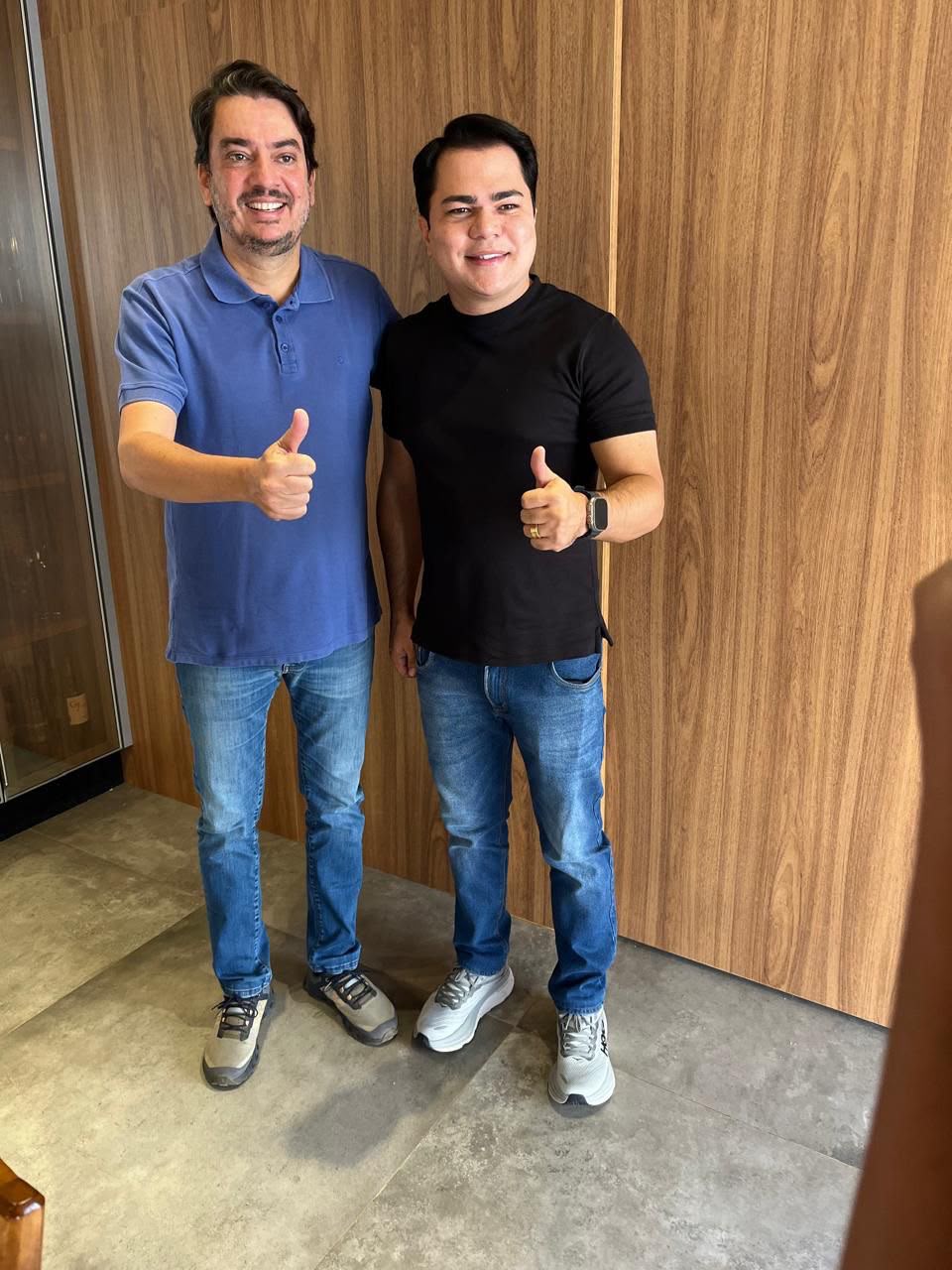 TACINHO MENDES DESTACA AVANÇOS E CELEBRA ANIVERSÁRIO DE JUSSARA COM MENSAGEM EMOCIONANTE.
