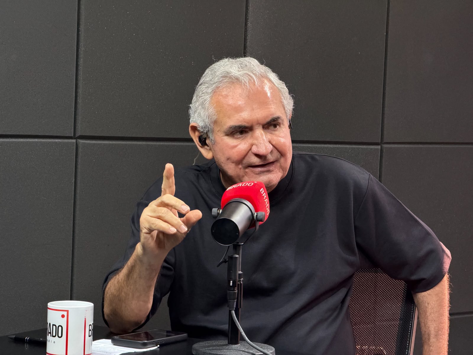 ÂNGELO CORONEL CLASSIFICA COMO “DESCABIDA” REAÇÃO DE JERÔNIMO A JORNALISTA SOBRE A BR-324.