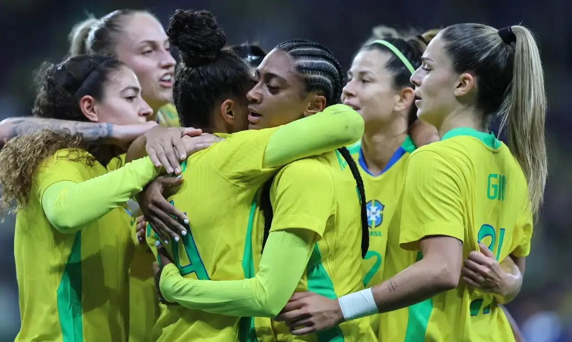Escolas terão férias de 30 dias durante a Copa do Mundo Feminina de 2027 no Brasil