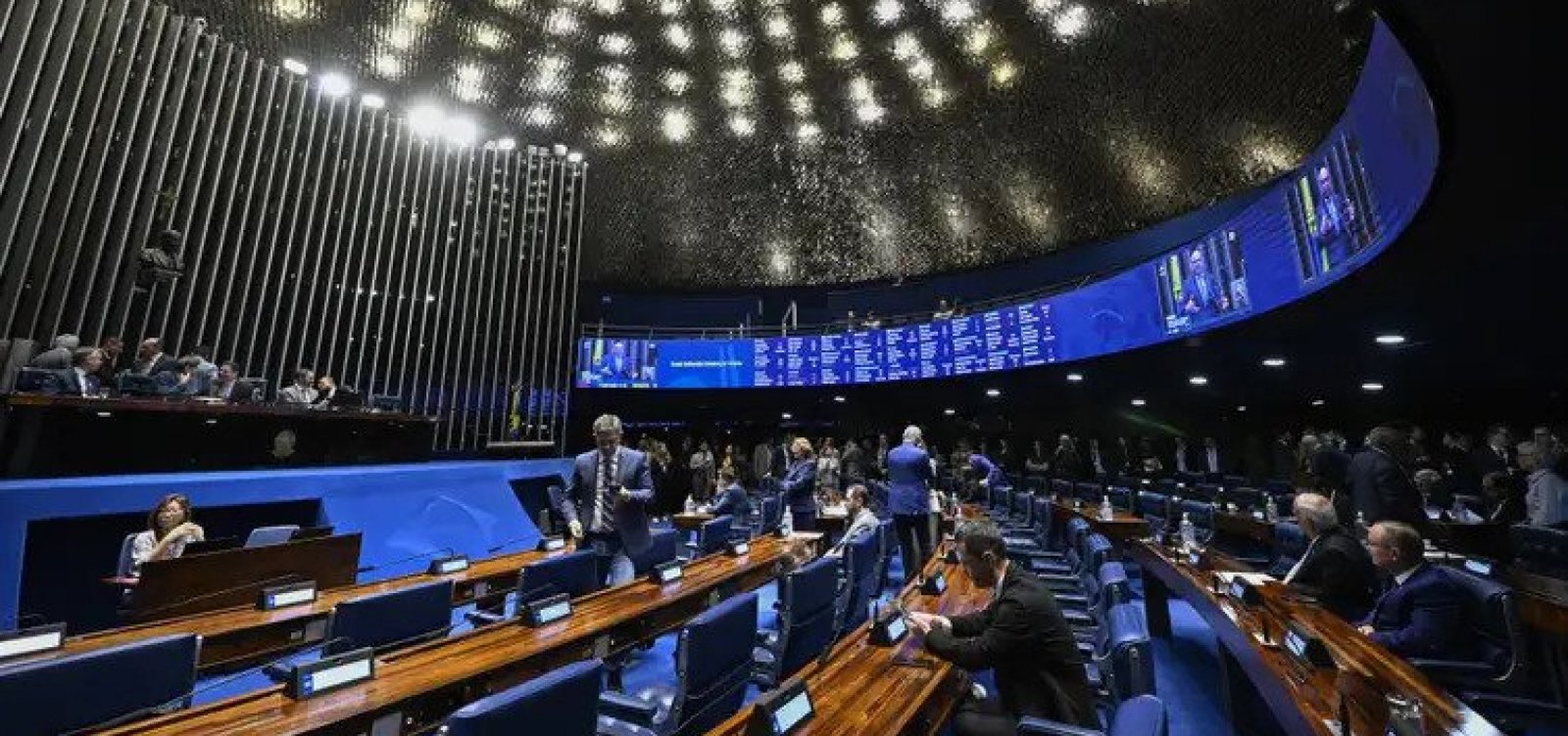 SENADO APROVA PROGRAMA PARA INCENTIVAR PRODUÇÃO NACIONAL DE FERTILIZANTES.