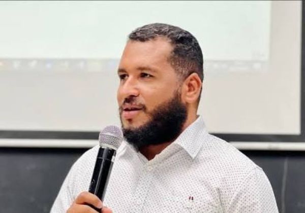 TRE-BA MULTA EX-PREFEITO DE JACOBINA POR MONTAGEM COM LULA