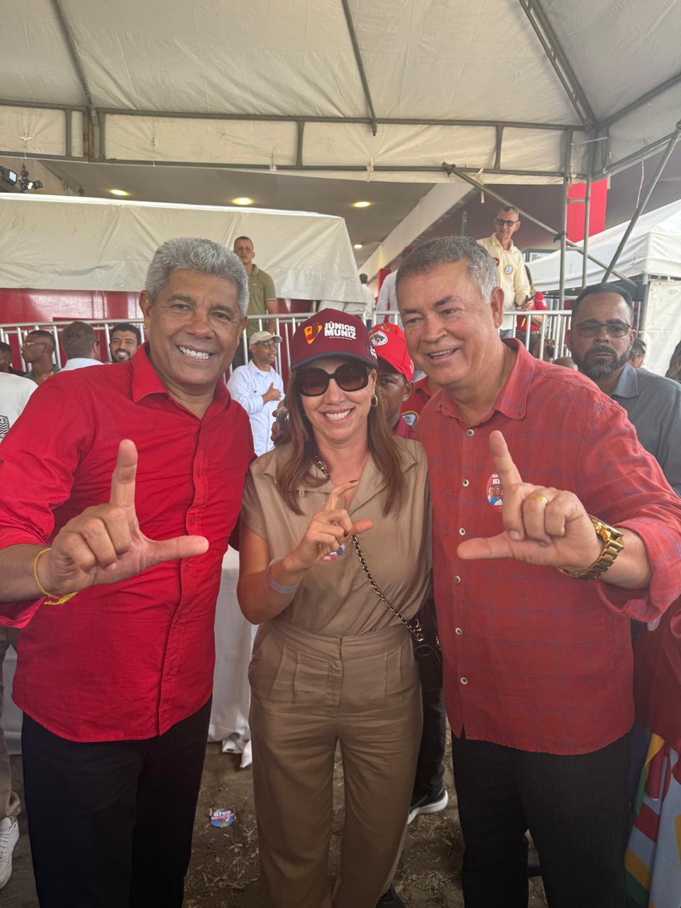 PREFEITO ROBERTÃO PARTICIPA DA CONVENÇÃO DE JERÔNIMO RODRIGUES E REAFIRMA APOIO À REELEIÇÃO DO GOVERNADOR.