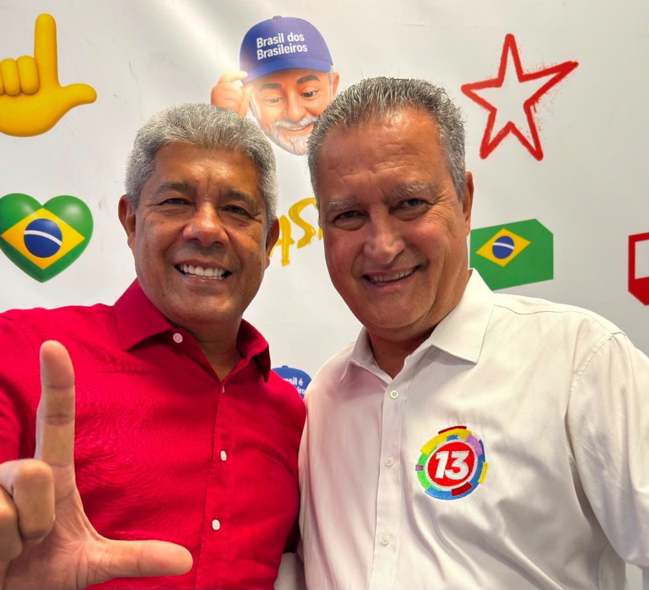 PRESENTE NA CONVENÇÃO DE LULA, RUI REAFIRMA META DE 5 MILHÕES DE VOTOS DE FRENTE NA BAHIA PARA O PRESIDENTE.