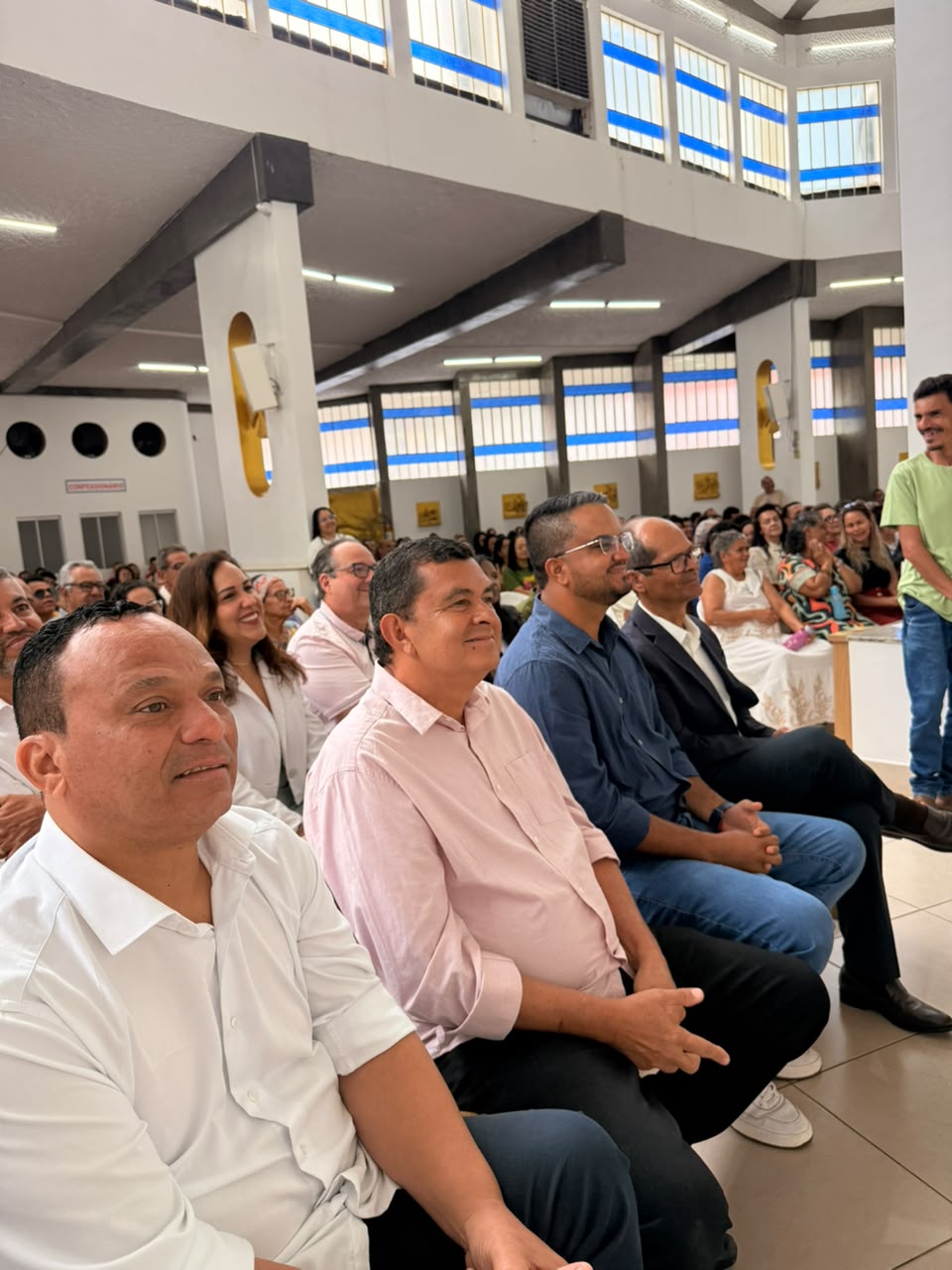 EM IRECÊ, DEPUTADO RICARDO RODRIGUES PARTICIPA DA MISSA SOLENE E DA PROCISSÃO EM HONRA AO PADROEIRO SÃO DOMINGOS DE GUSMÃO.