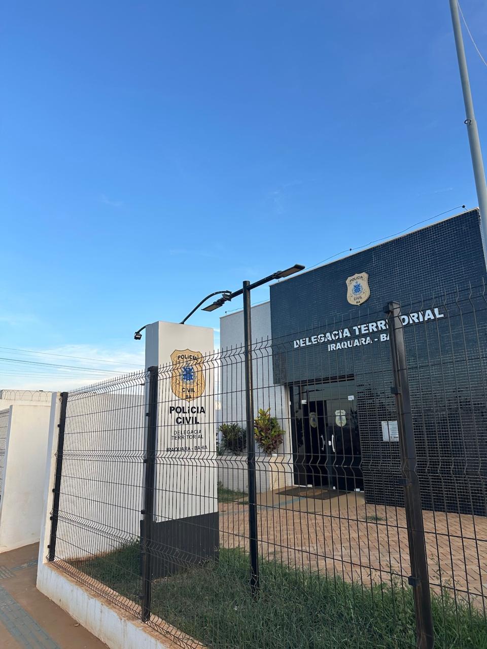 POLÍCIA CIVIL CUMPRE MANDADOS CONTRA INVESTIGADO POR AMEAÇAR OFICIAL DE JUSTIÇA EM IRAQUARA.