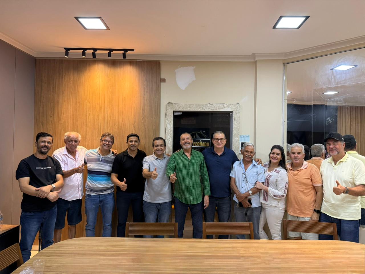 LIDERANÇAS EXPRESSIVAS DE IRECÊ ANUNCIAM APOIO À CANDIDATURA DE LUIZINHO SOBRAL A DEPUTADO ESTADUAL
