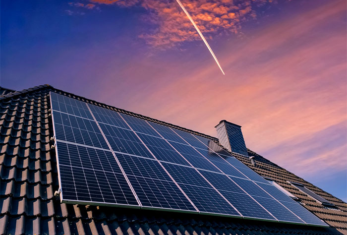LADRÕES FURTAM PLACAS SOLARES E INVERSORES DURANTE A MADRUGADA NA ZONA RURAL DE JUSSARA