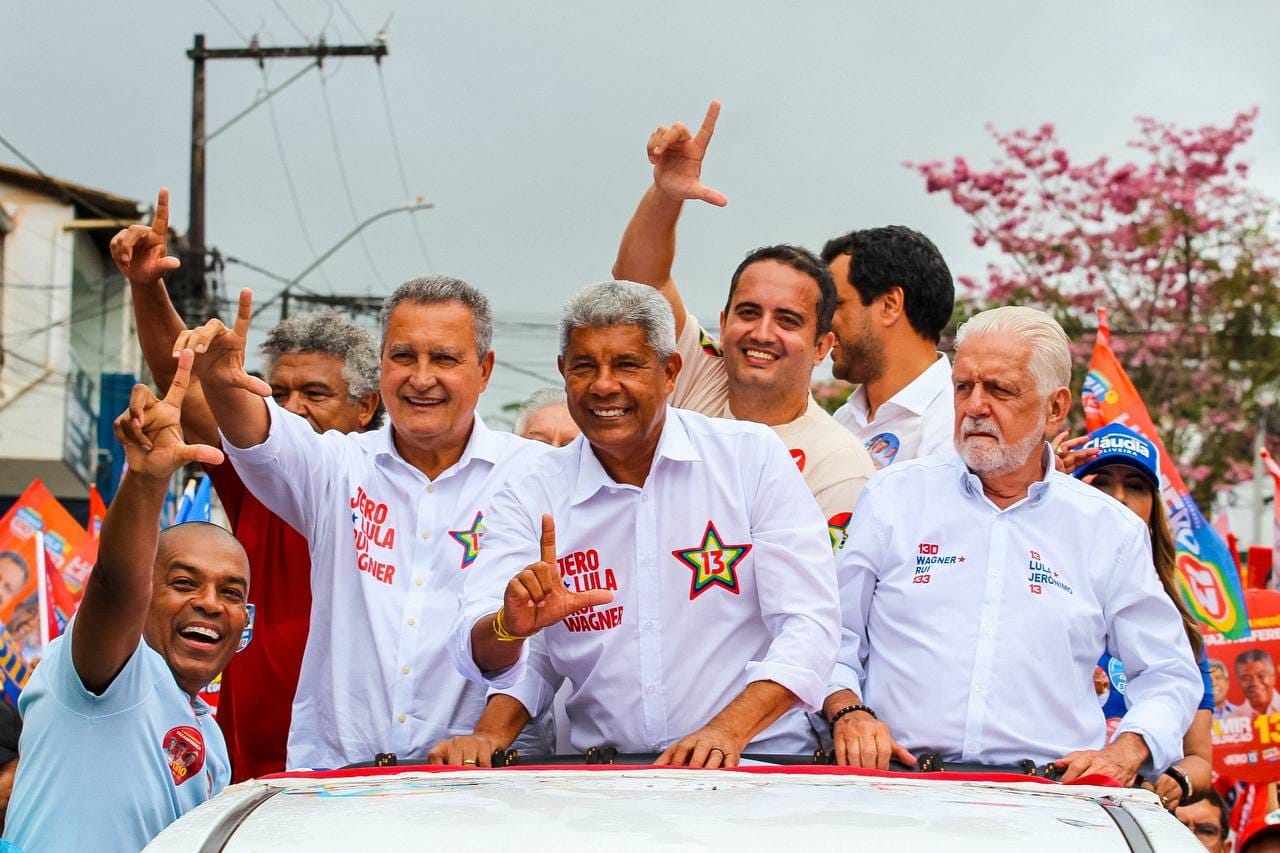 Seabra recebe Jerônimo Rodrigues em ato de campanha