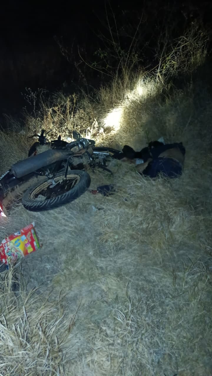 GRAVE ACIDENTE ENTRE MOTO E CAMINHÃO É REGISTRADO NA REGIÃO DE CENTRAL.