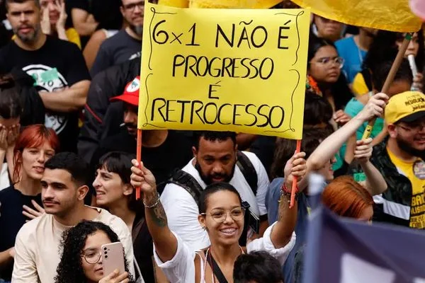 COMISSÃO APROVA FIM DA ESCALA 6X1 E PROJETO AVANÇA NO SENADO; ENTENDA