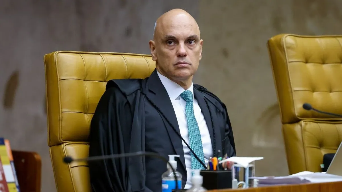MORAES VAI AO STF APÓS ESCÂNDALO E PEDE INVESTIGAÇÃO CONTRA ANDRÉ MENDONÇA