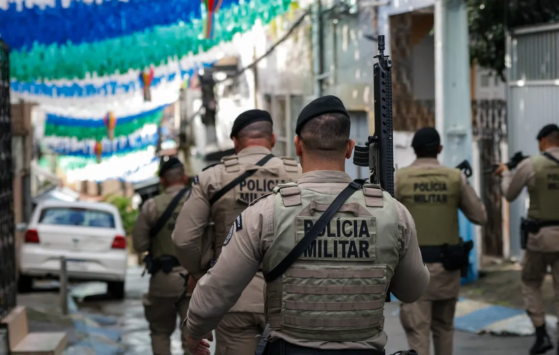 PMS E BOMBEIROS PODEM GANHAR APOSENTADORIA COM MENOS TEMPO DE SERVIÇO