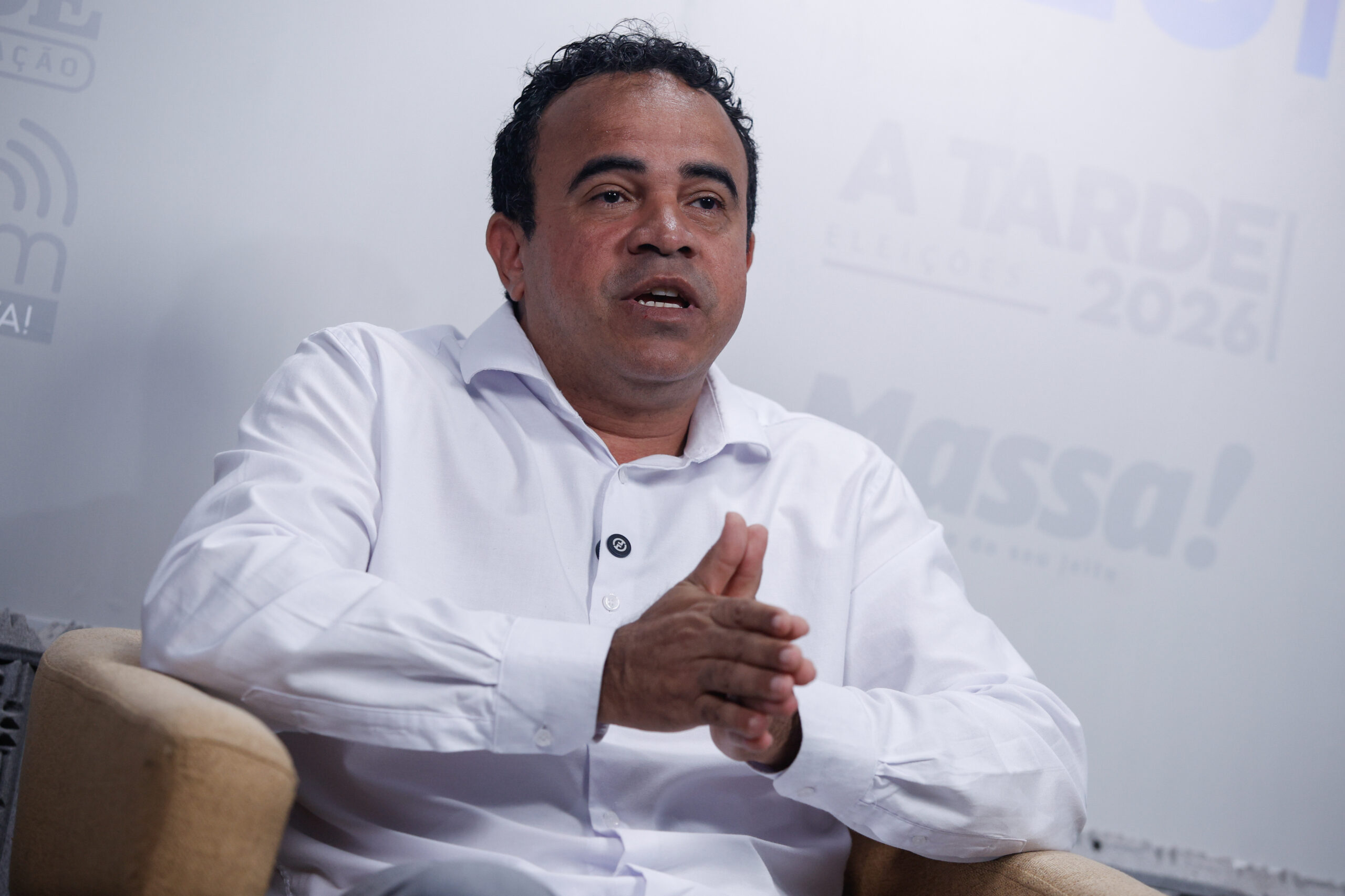 Candidato ao governo da Bahia sofre acidente e tem politraumatismo