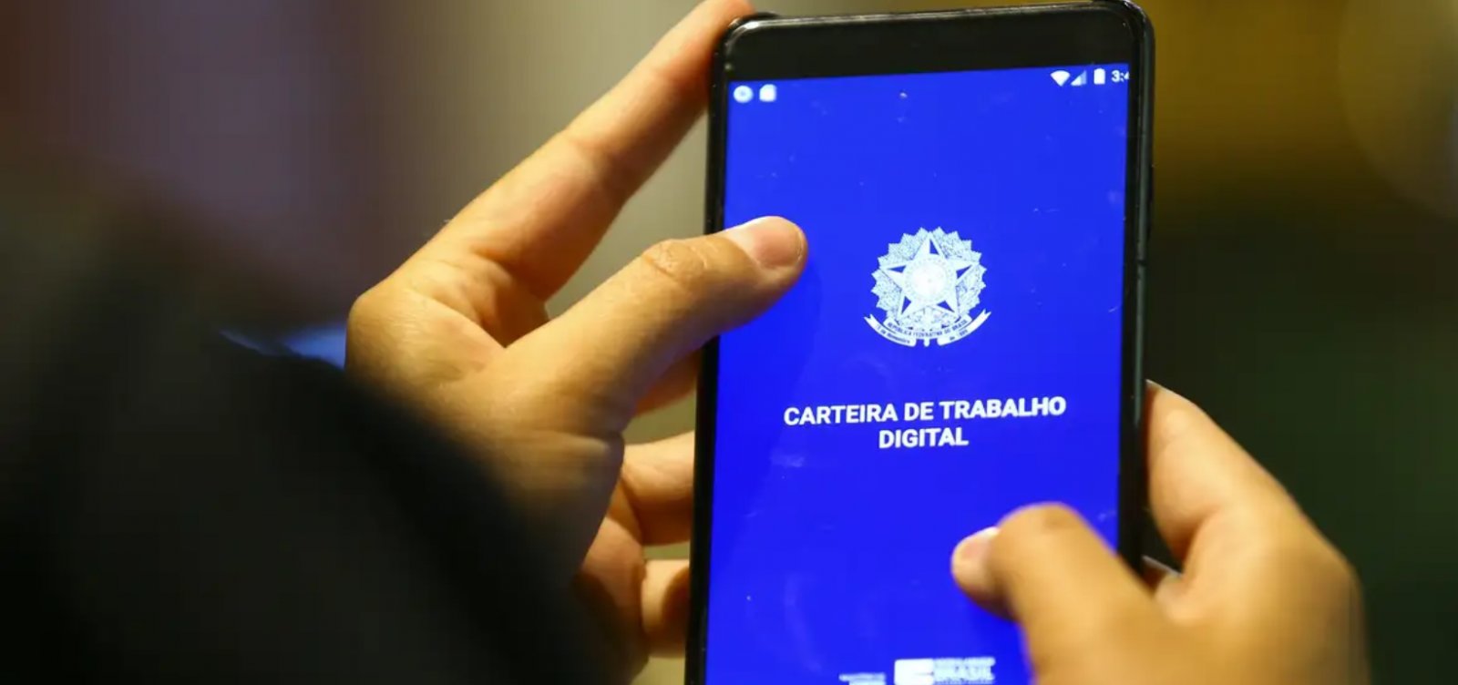 Desemprego cai para 5,2% no Brasil e atinge menor nível para terceiro trimestre desde 2012