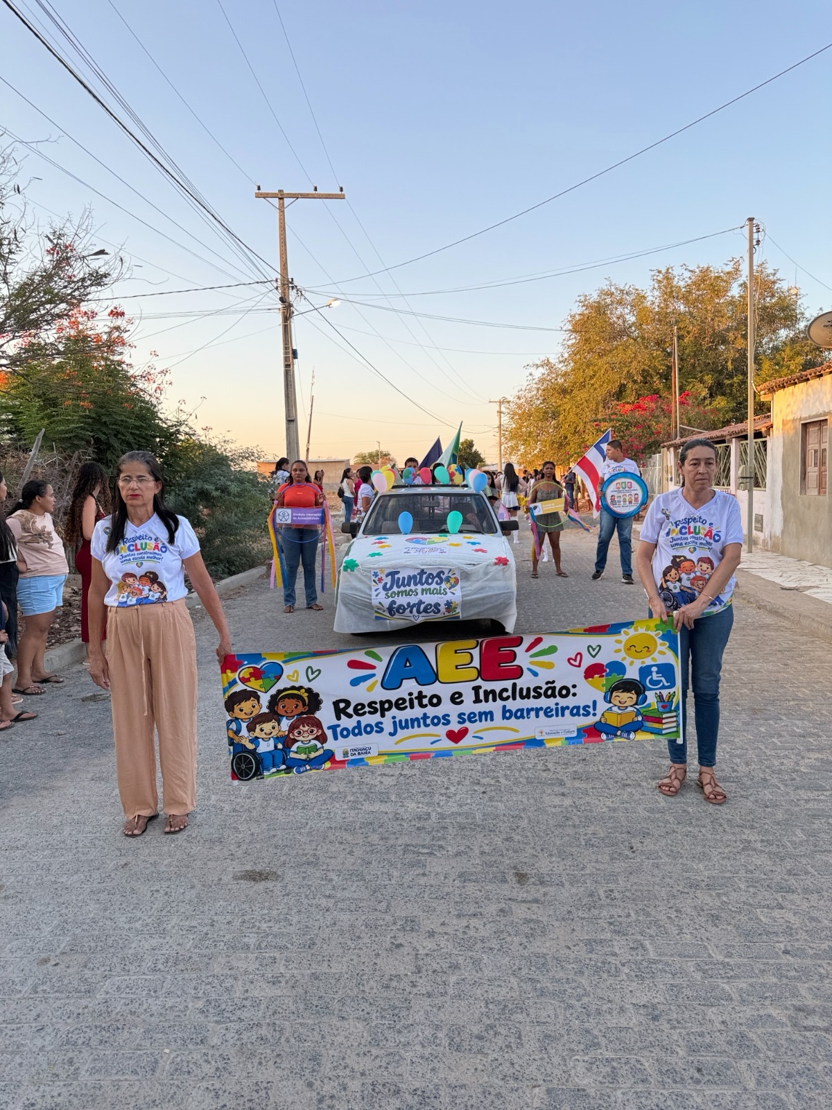 ITAGUAÇU: Civismo, cultura e tradição marcaram o Desfile Cívico do Núcleo de Lages!