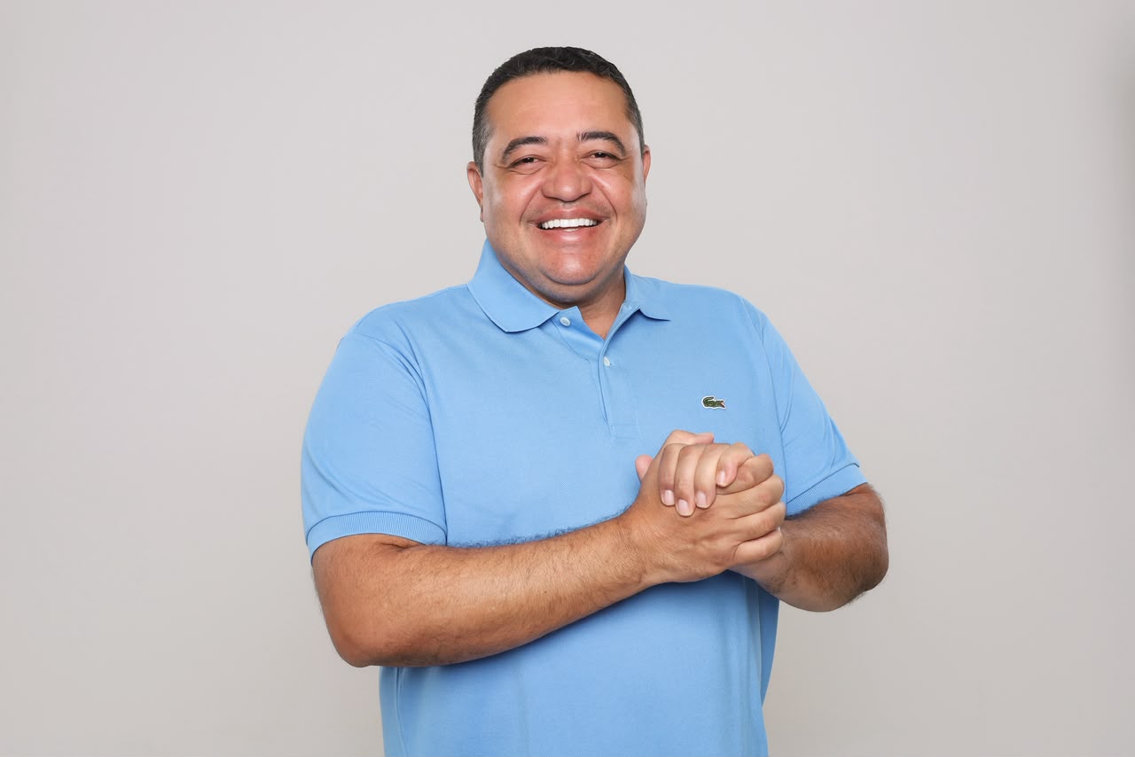 ADÃOZINHO VIVE SEU MELHOR MOMENTO POLÍTICO, E ITAGUAÇU LIDERA NO TERRITÓRIO DE IRECÊ