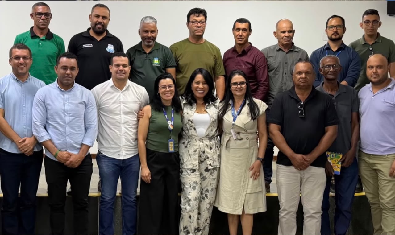 Embasa, prefeitos e lideranças discutem recuperação do abastecimento em Mulungu do Morro e Souto Soares