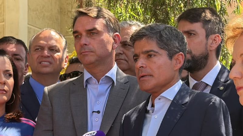 Caminhada de Flávio Bolsonaro em Salvador pode ser adiada