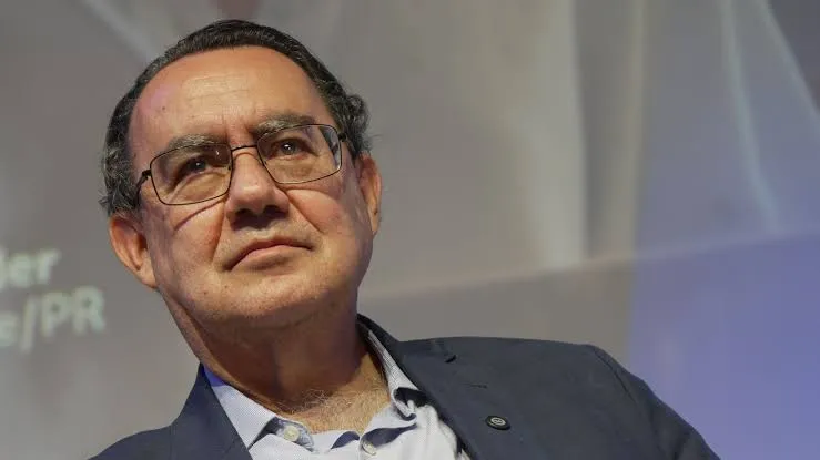 Augusto Cury declara apoio a Flávio Bolsonaro no segundo turno
