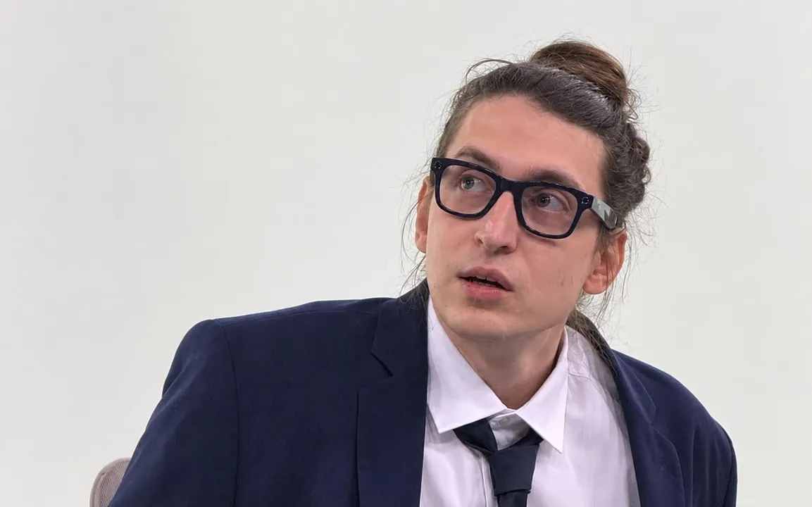 Felca frustra expectativa de denúncias políticas a 5 dias do 2º turno