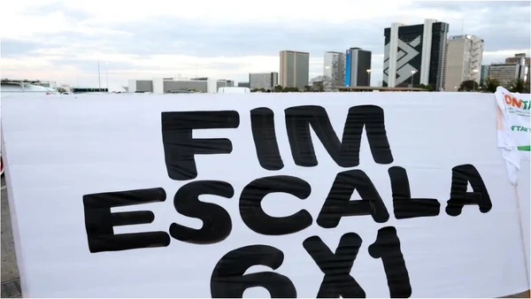 Senado aprova fim da escala 6×1 e redução da jornada de trabalho para 40 horas semanais