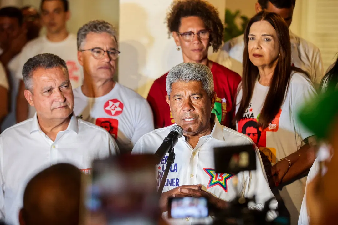 Jerônimo Rodrigues comenta apoio de ACM Neto a Flavio Bolsonaro: “Vai perder de novo”